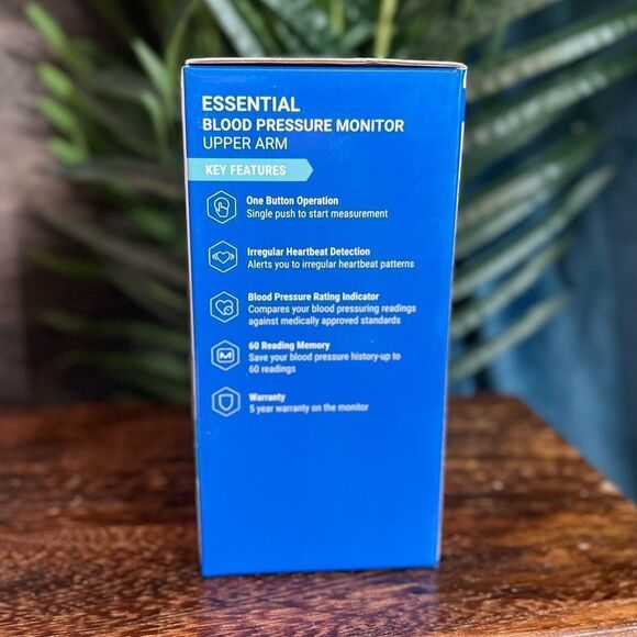 A&D Medical Blood Pressure Monitor, Model UA-611 in White. New in Box! - Picture 13 of 16